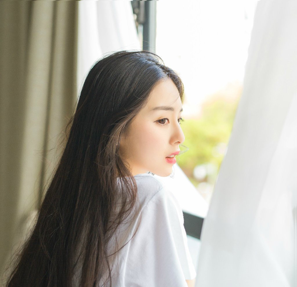 “你怎么做到的？”魏延瞪眼看向庞统，两人这半年多来，可是一直都在一起，也没见庞统离开过。